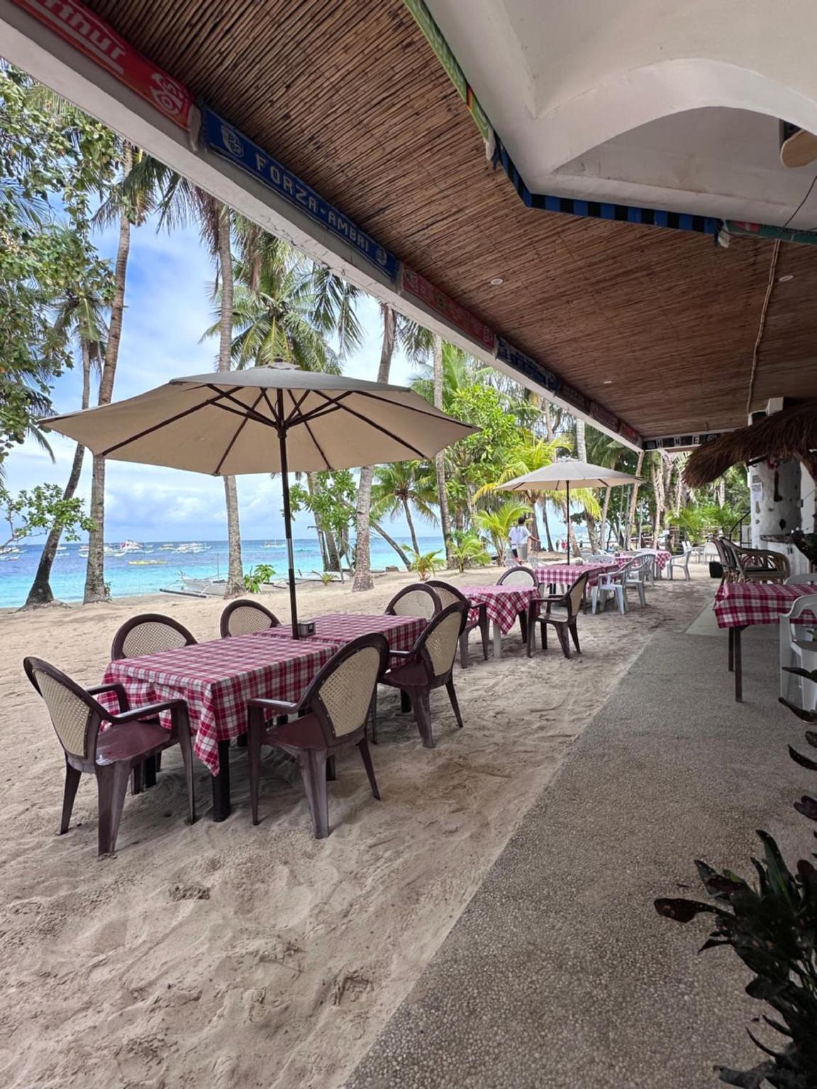 Oro Beach Resort 20/50