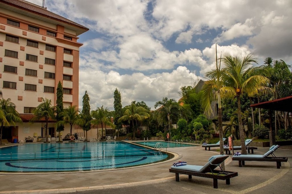 The Sunan Hotel Solo 46/50