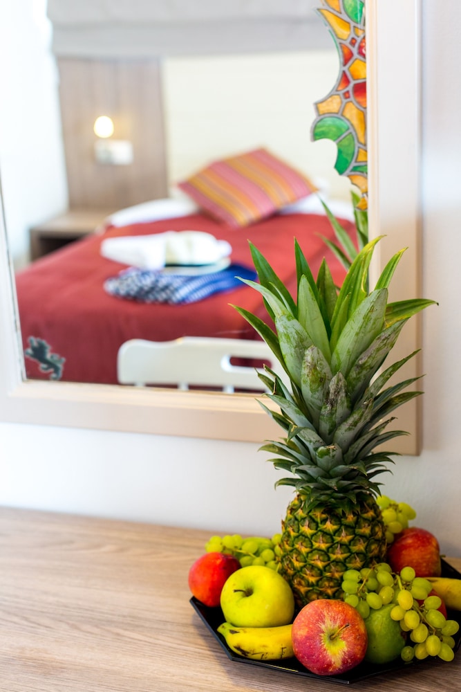 Fitos Inn Guest House 19/50