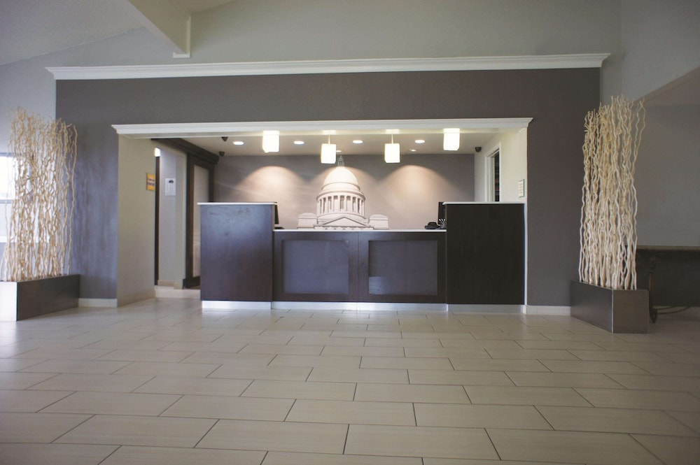 La Quinta Inn El Dorado 8/53