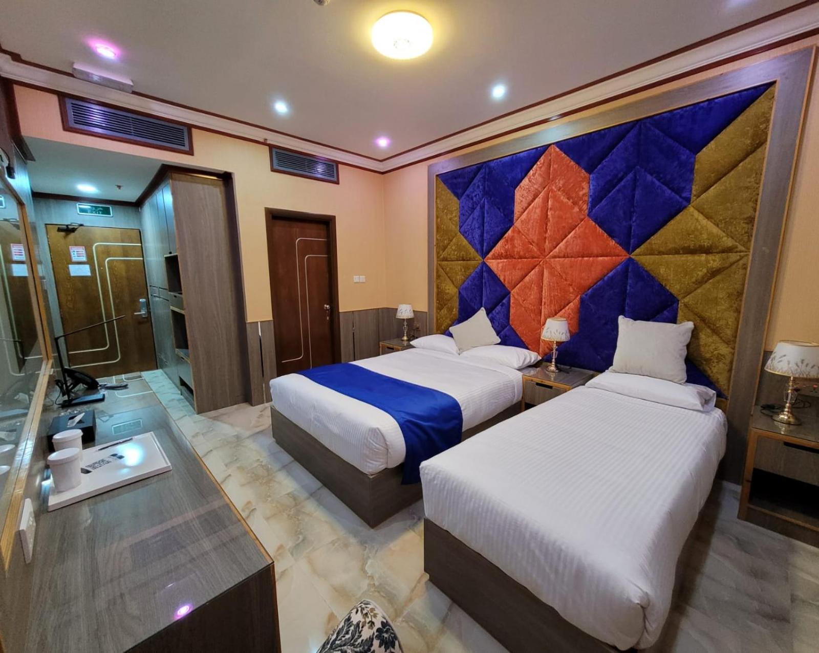 غرفة ديلوكس ثلاثية