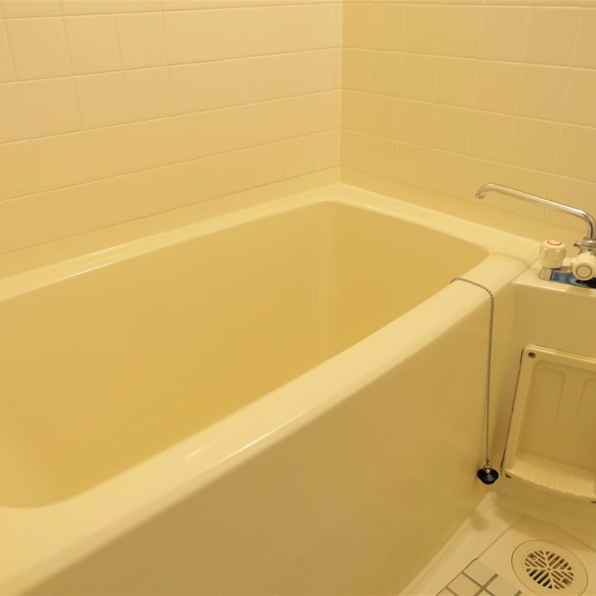 Family, Private Bathroom