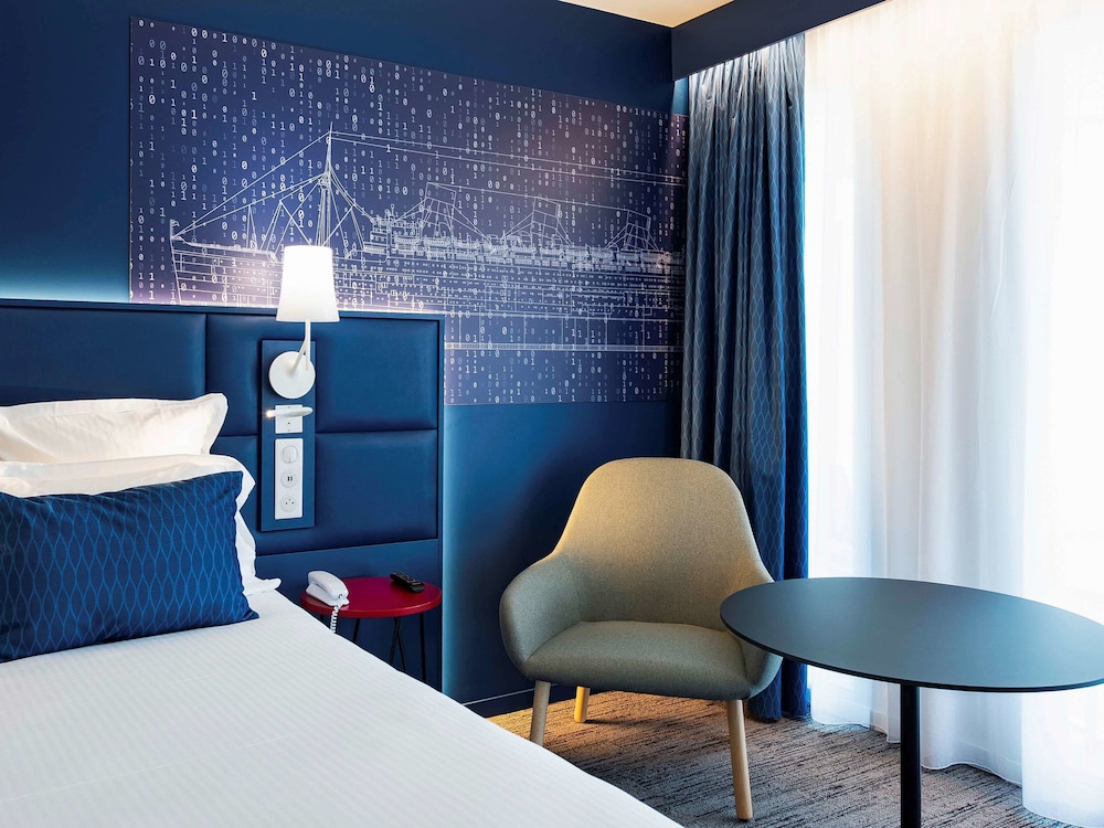 Hotel Mercure Toulon La Seyne-Sur-Mer 22/76