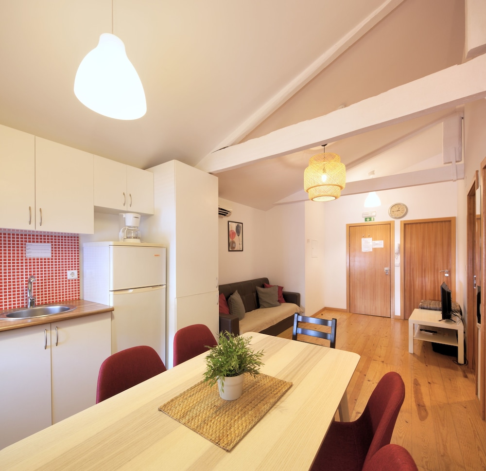 Aparthotel Oporto Entreparedes 59/77