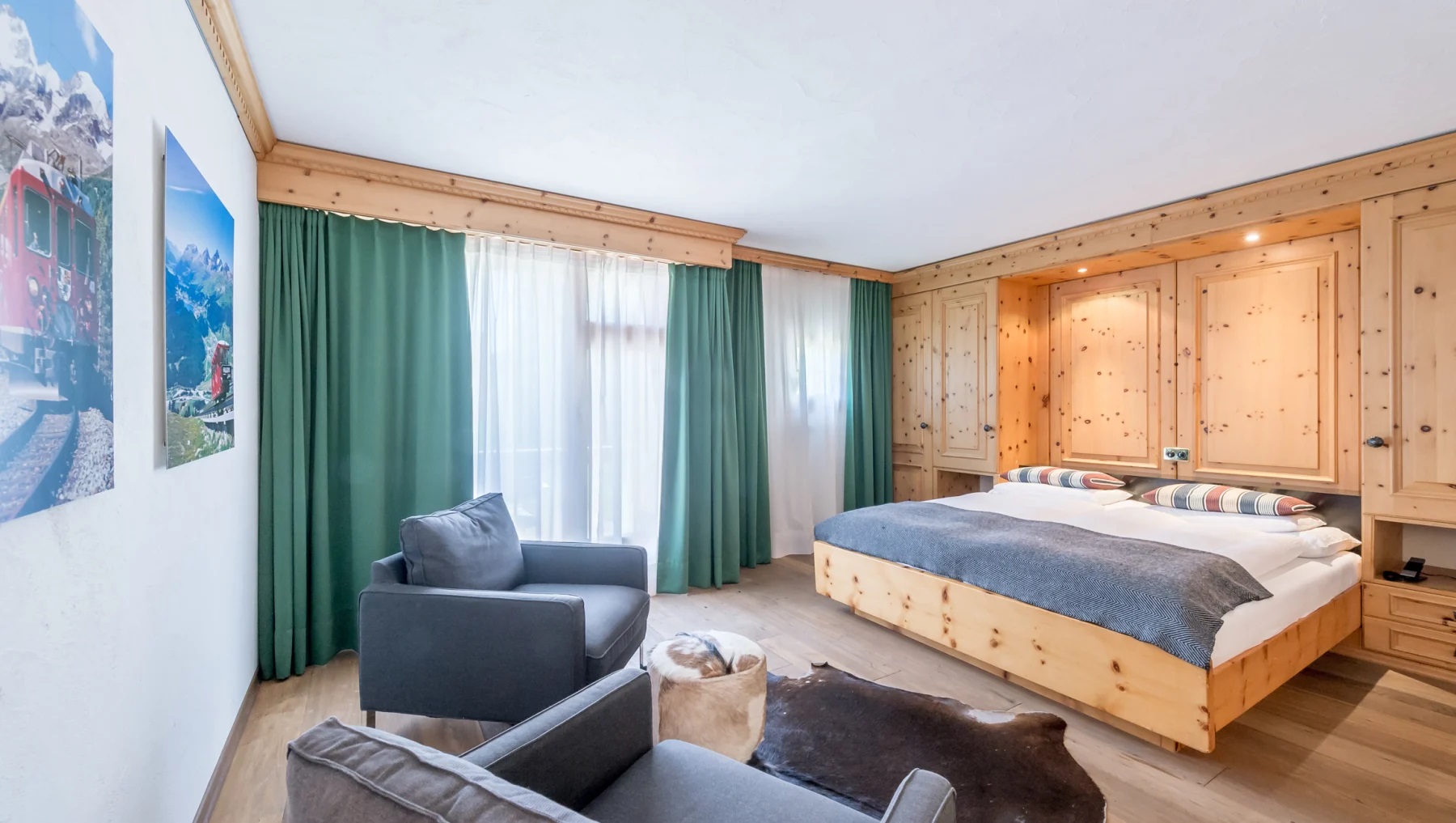 غرفة مفردة بشرفة