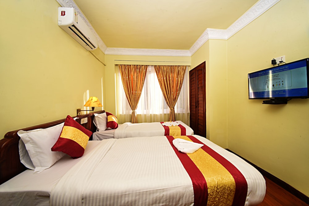 STANDARD, DOUBLE OR TWIN BED