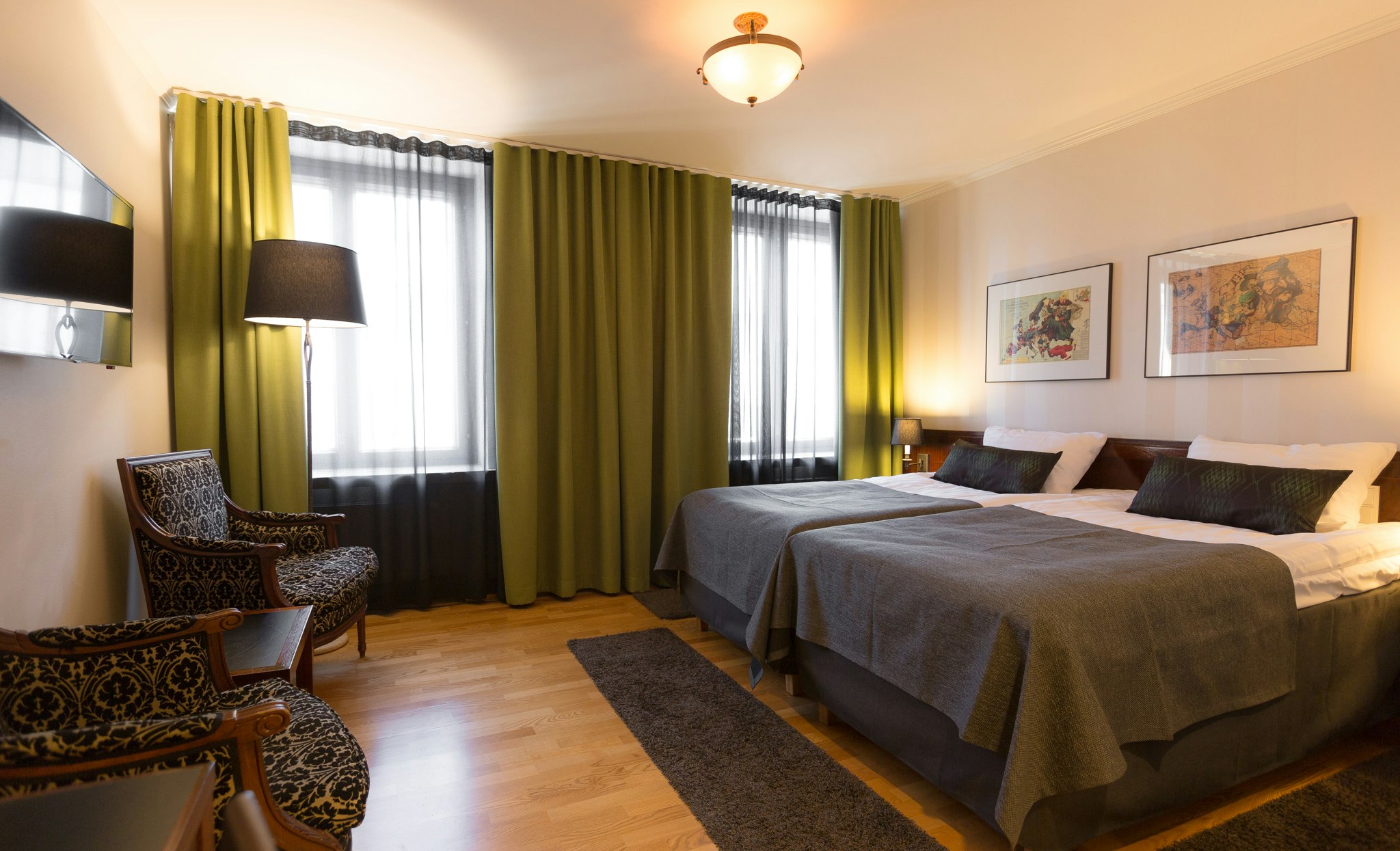 Hotel Verso 8/29