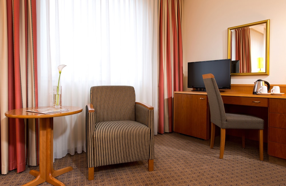Leonardo Hotel Dusseldorf City Center 38/62