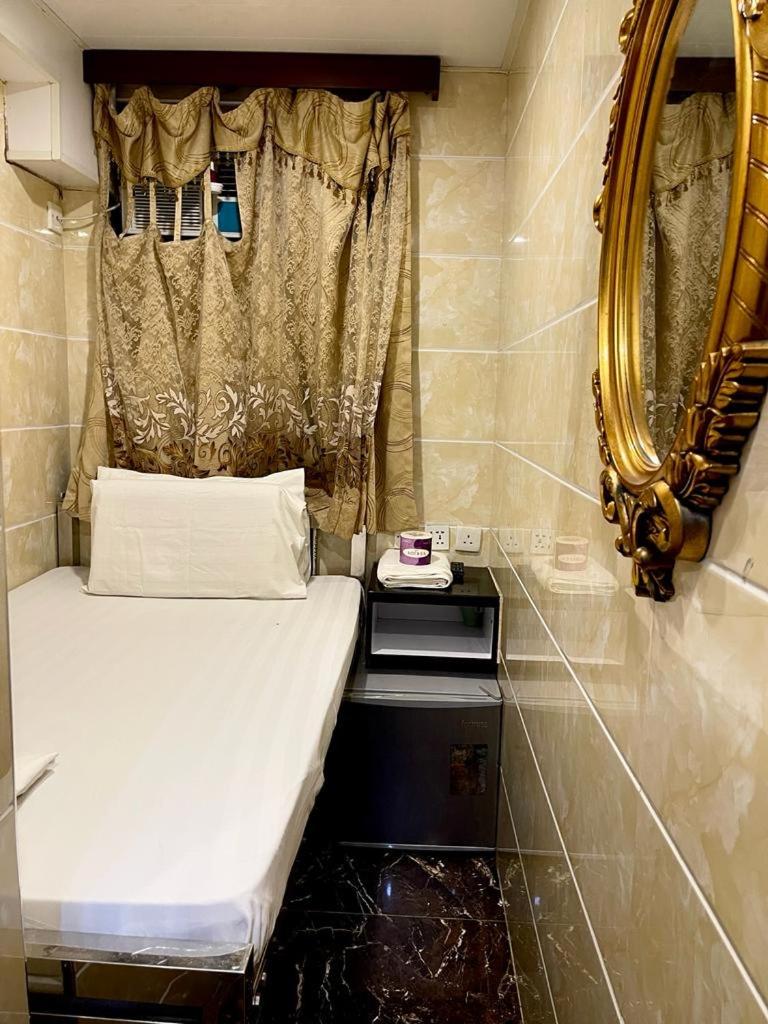 Maharaja Guest House 71/74
