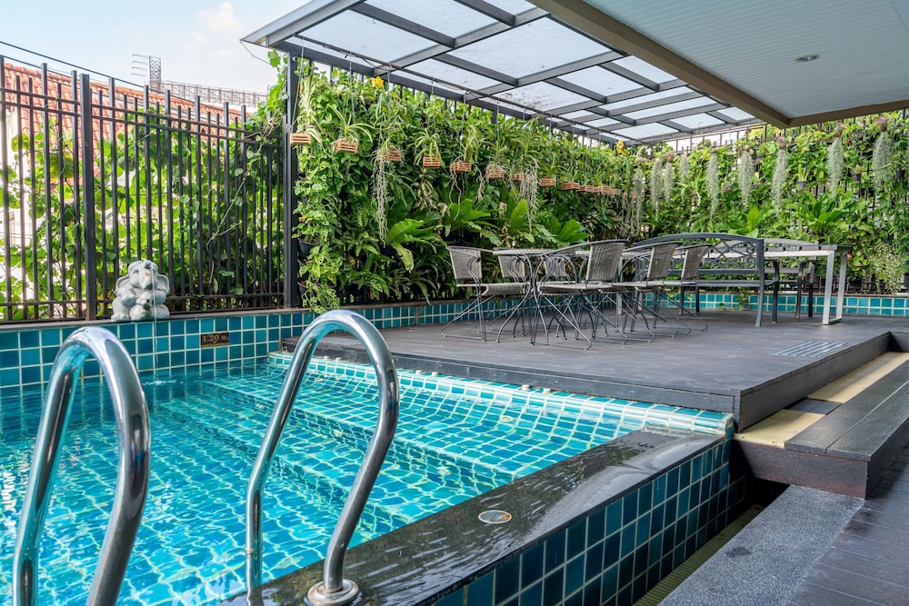 Lani Chiang Mai Hotel 40/59