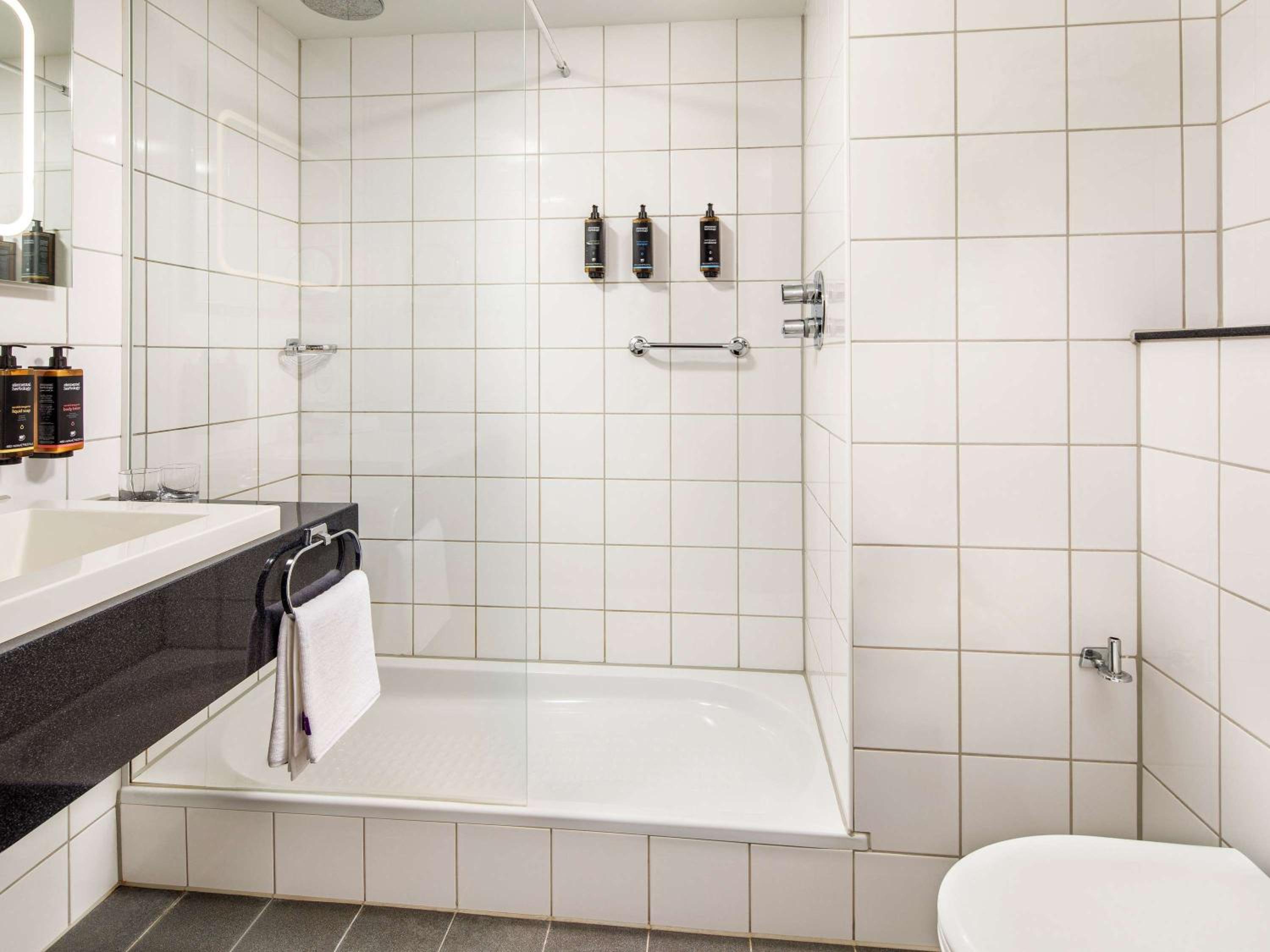جناح بسرير مزدوج، Mercure Nottingham Sherwood Hotel 3/4