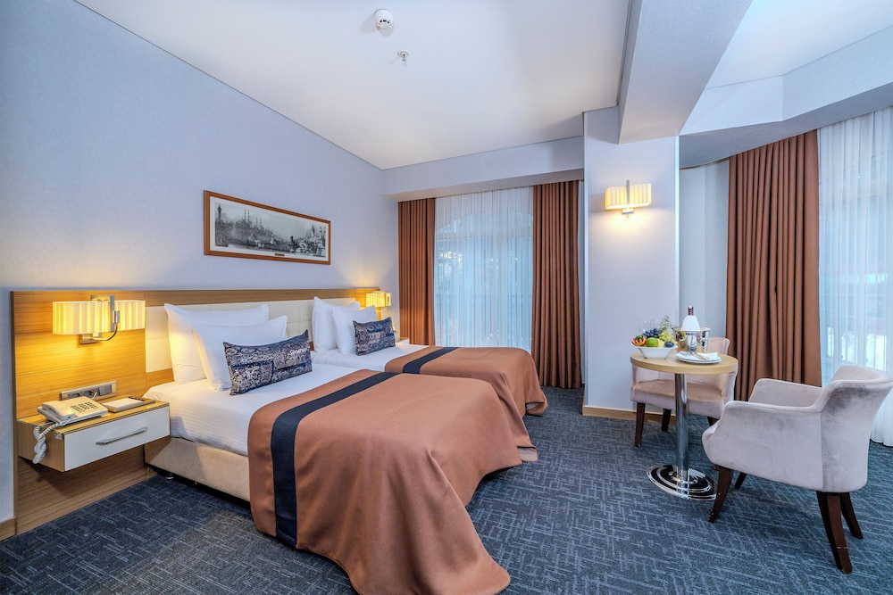 Momento Hotel Beyazit 34/74