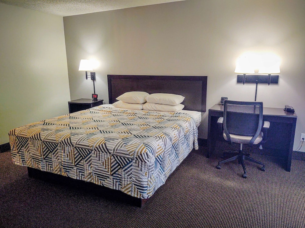 Americas Best Value Inn & Suites Stuart 20/39