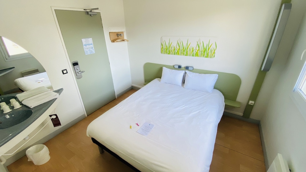 Ibis Budget Caen Gare 19/65