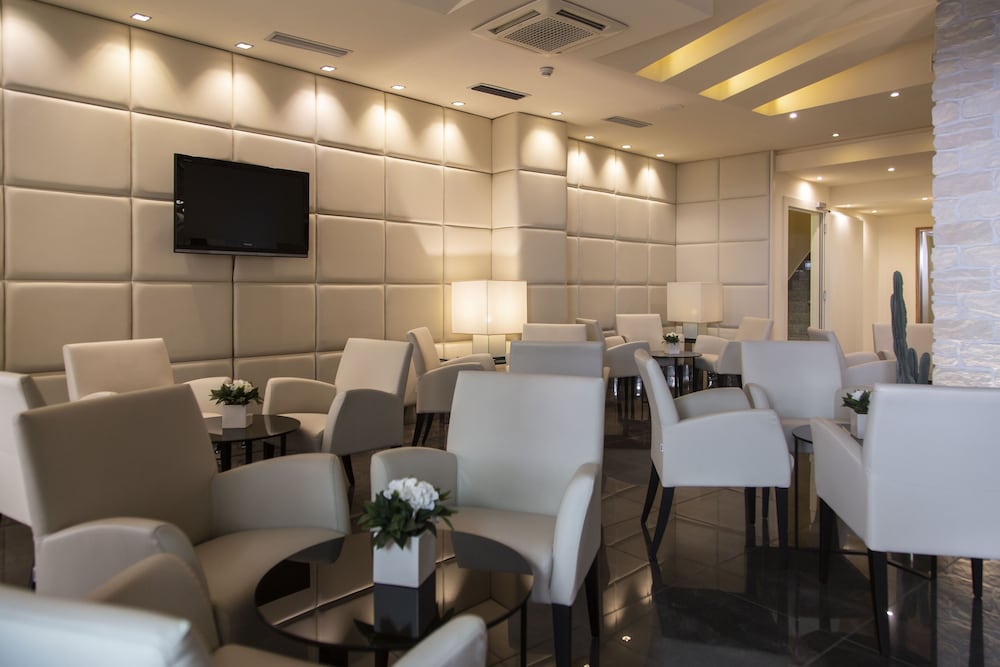 HOTEL ANTICO BORGO 43/52