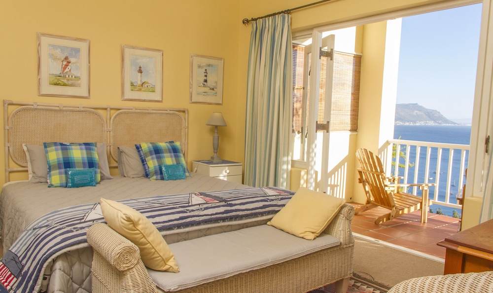 Albatross Guest House 22/68