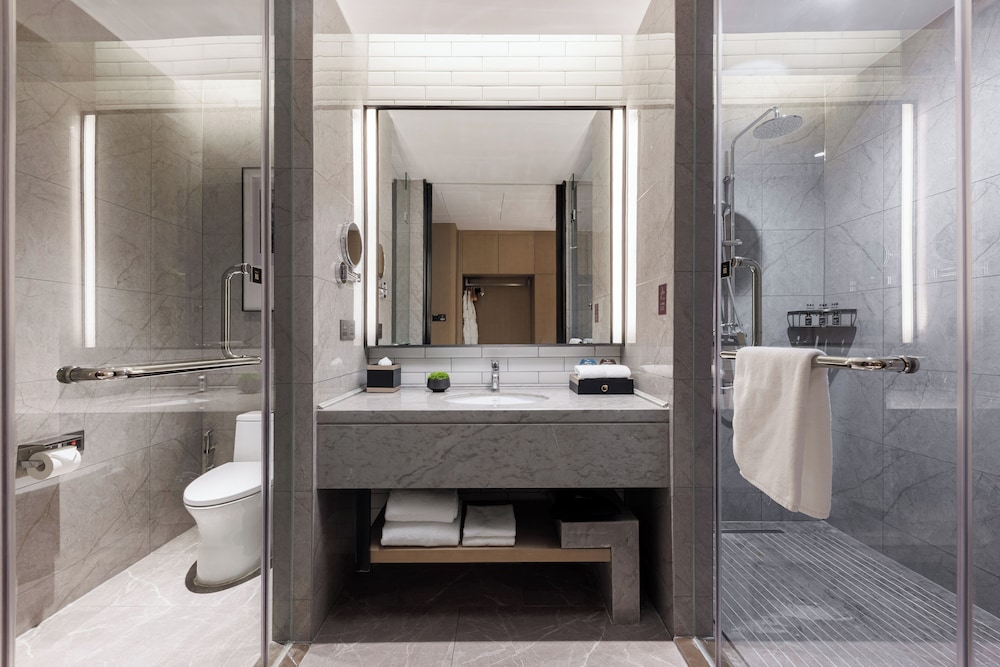Superior, 2 Double Beds, UrCove by Hyatt Dongguan Fenggang 8/10