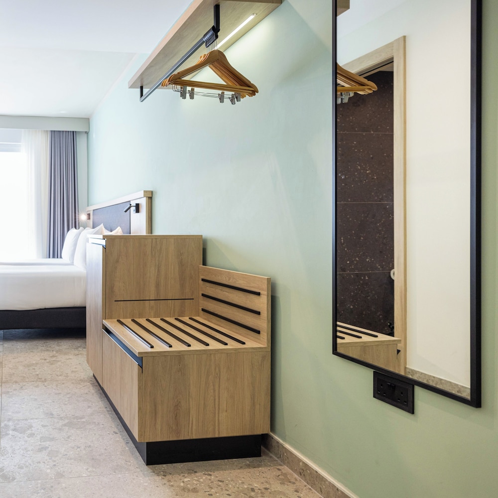 Hotel Levante St. Julians, Affiliated by Melia 7/34