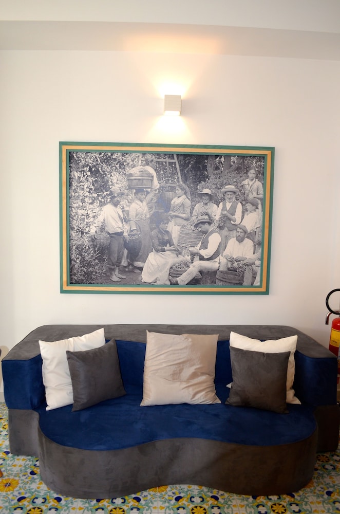 Luiselle Charming Accommodation Sorrento 19/32