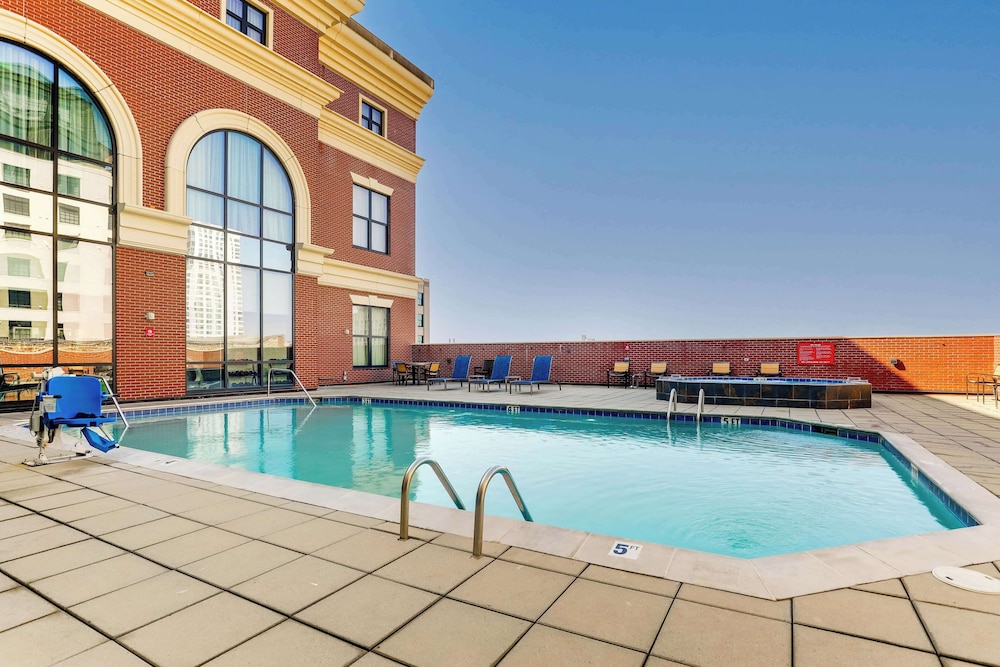 Drury Plaza Hotel New Orleans 47/50