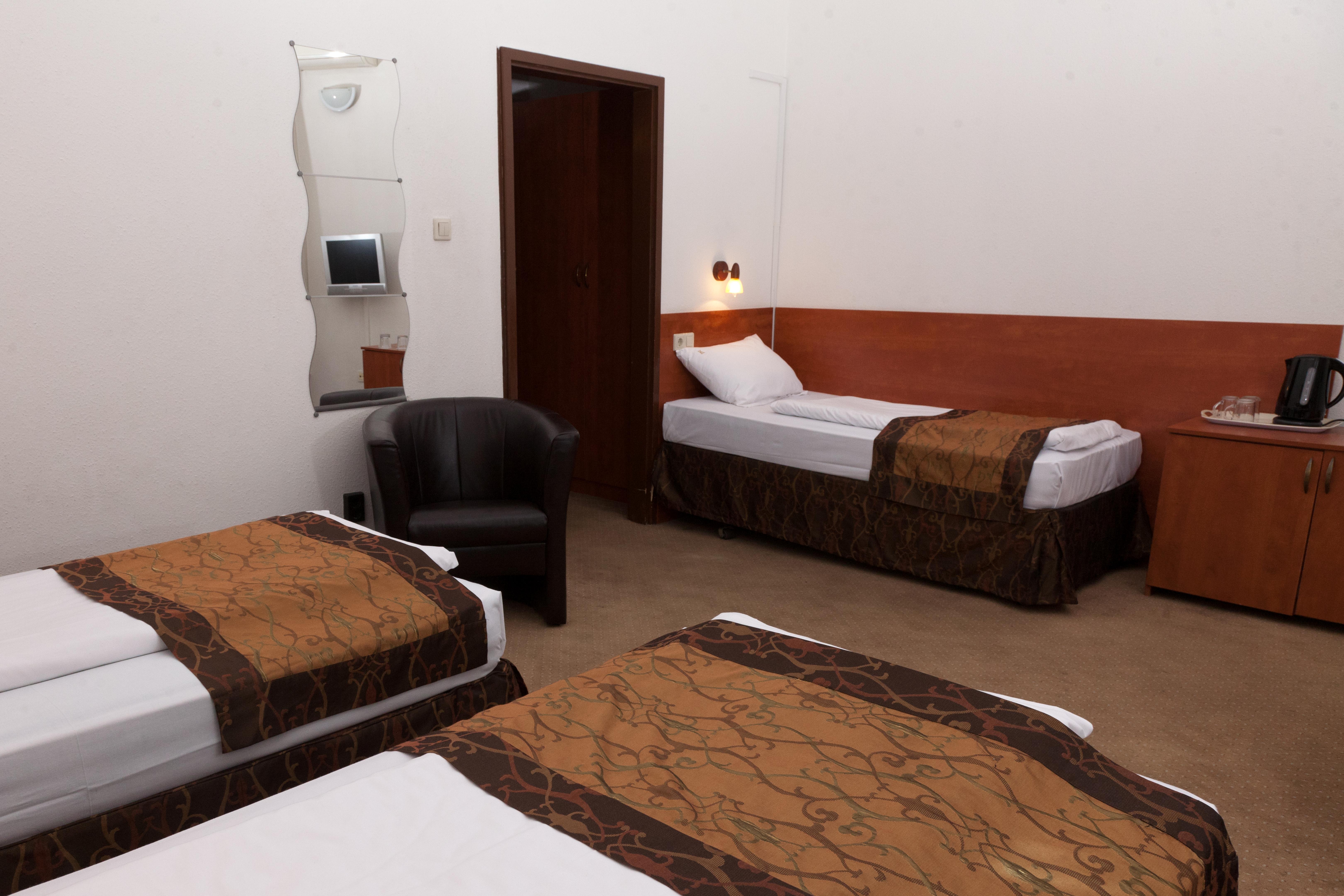Kings Hotel Budapest 11/20