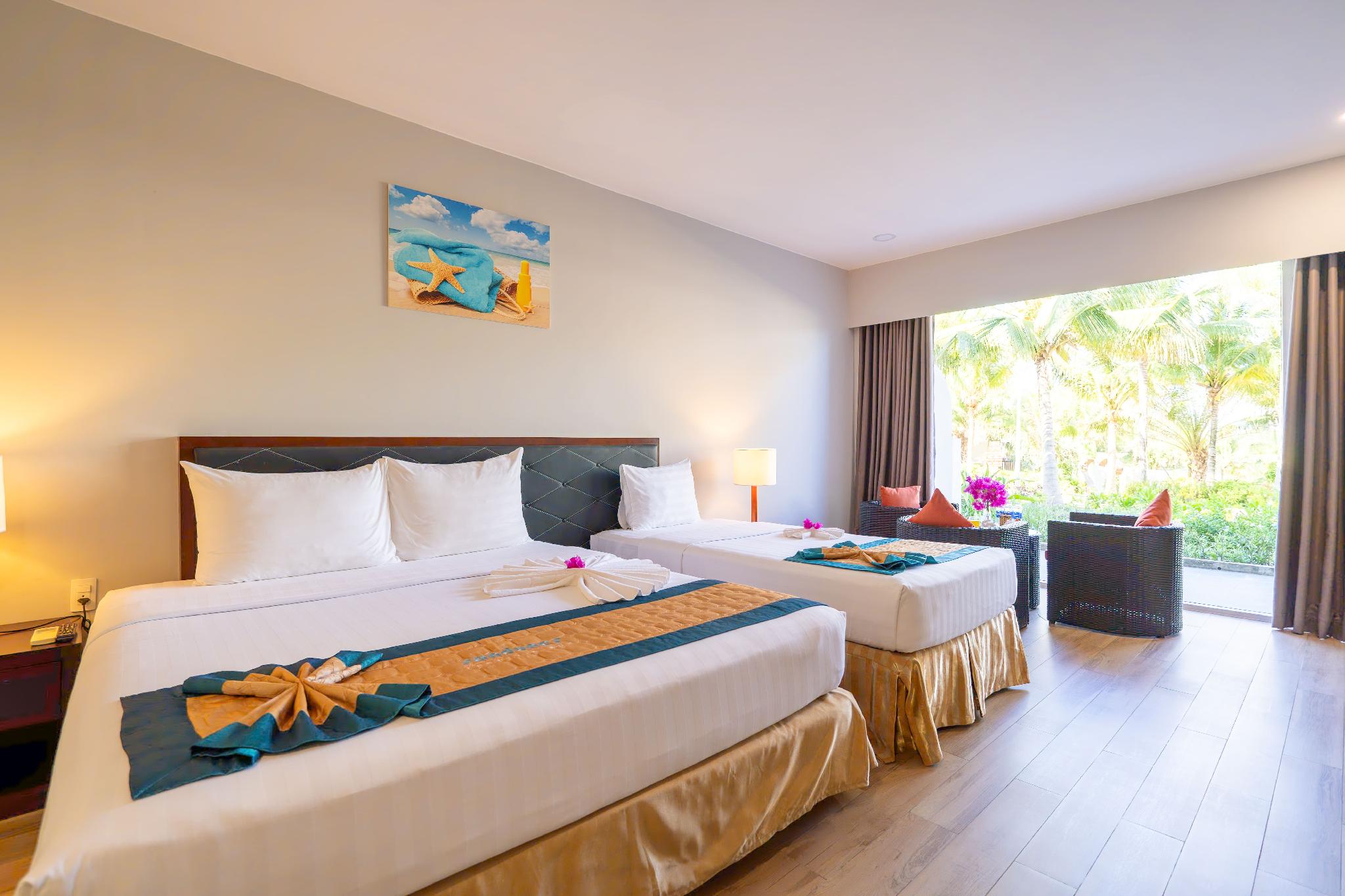 غرفة ديلوكس ثلاثية بإطلالة على الحديقة، Sandunes Beach Resort Spa 2/3