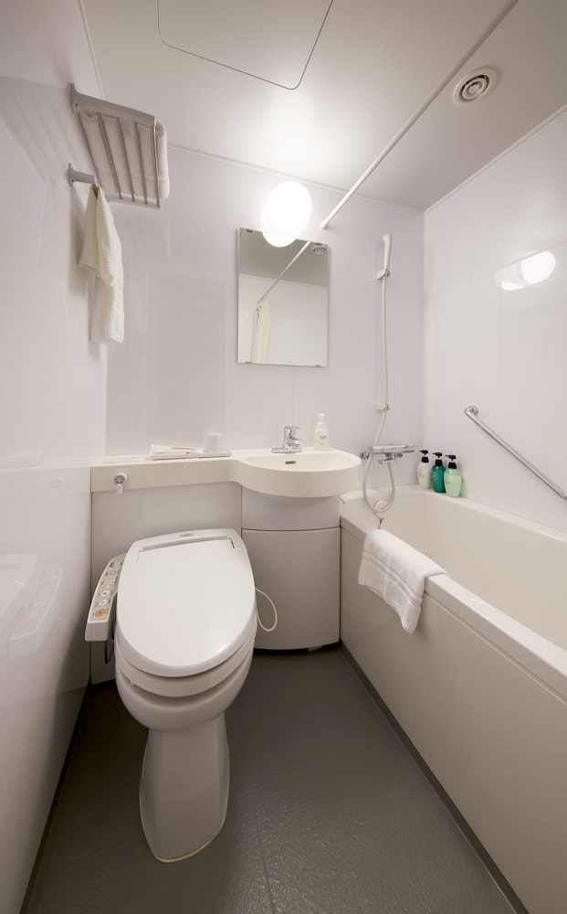 HOTEL Crown Hills Ueno Premier (ex Life Tree Ueno) 54/56