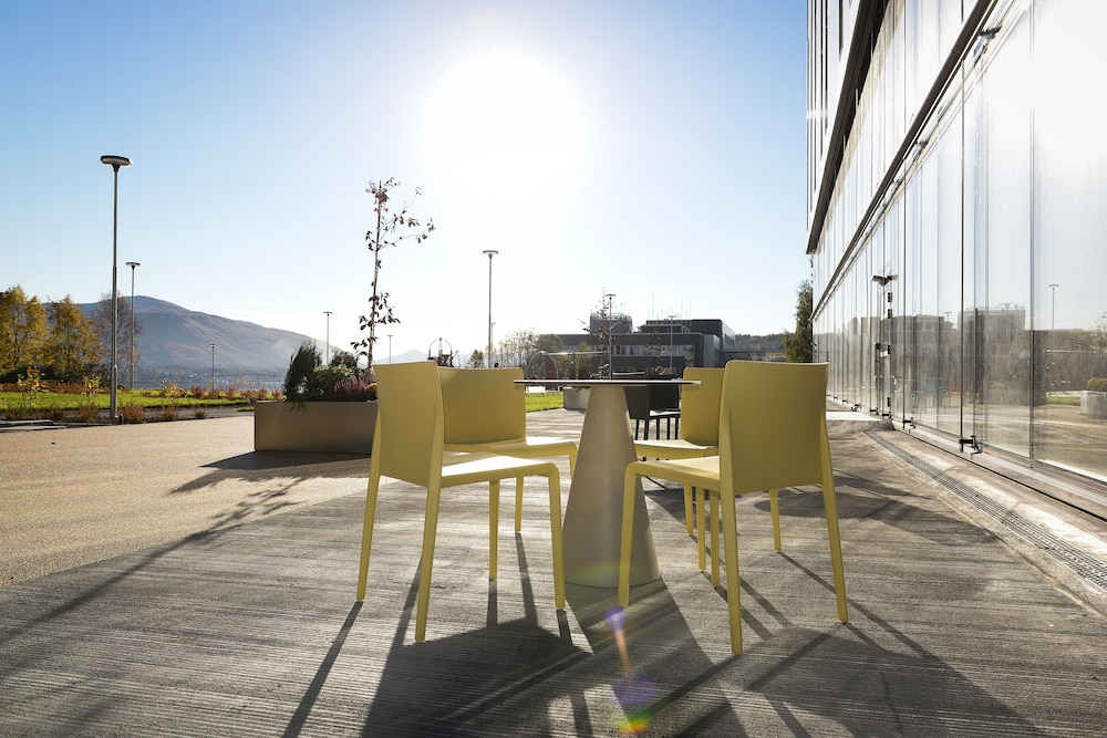 Pingvinhotellet UNN Tromso 33/36