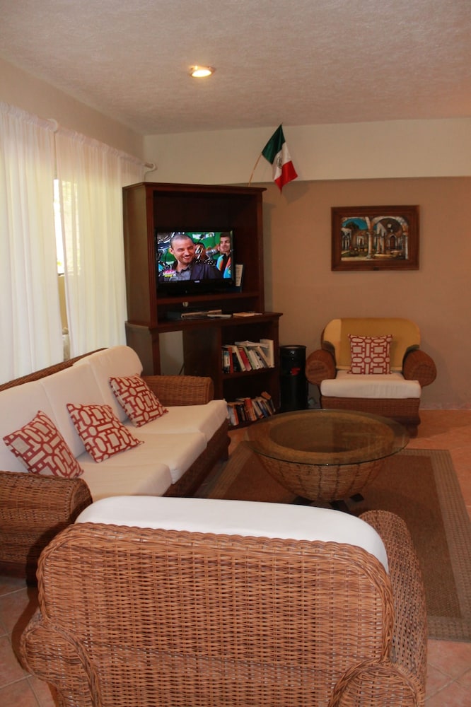 Playa La Media Luna Hotel 46/67