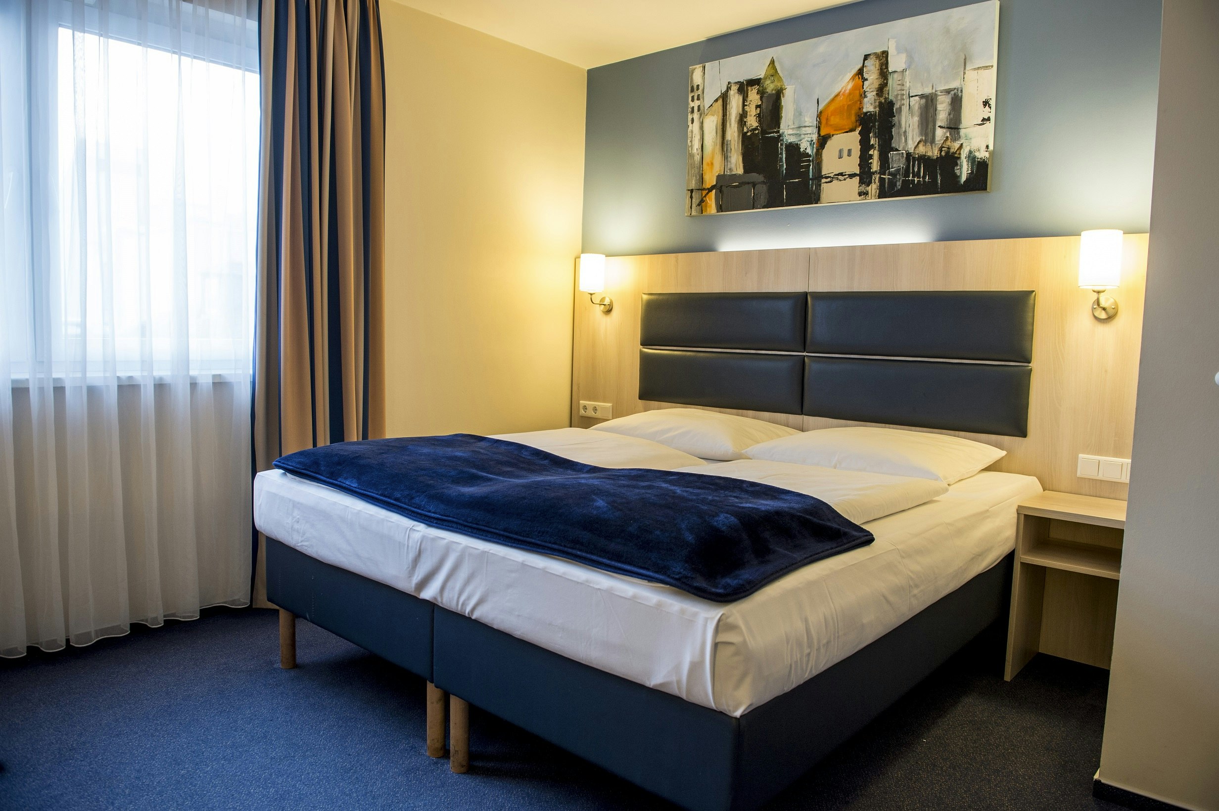 Hotel Rodelheimer Hof Am Wasserturm 4/15