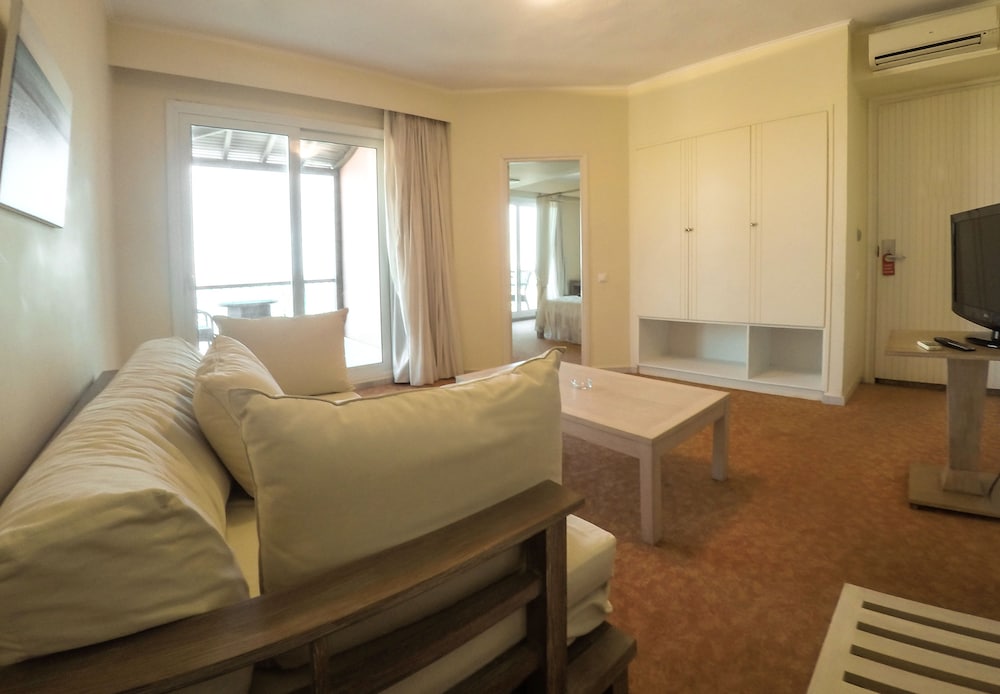 Erytha Hotel &amp; Resort 39/69