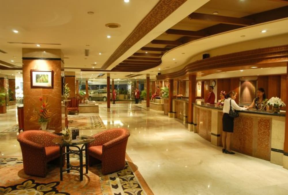 Riverside Majestic - Puteri Wing 6/60