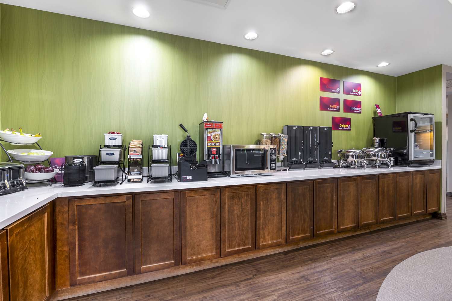 Best Western Plus Patterson Park Inn 7/43
