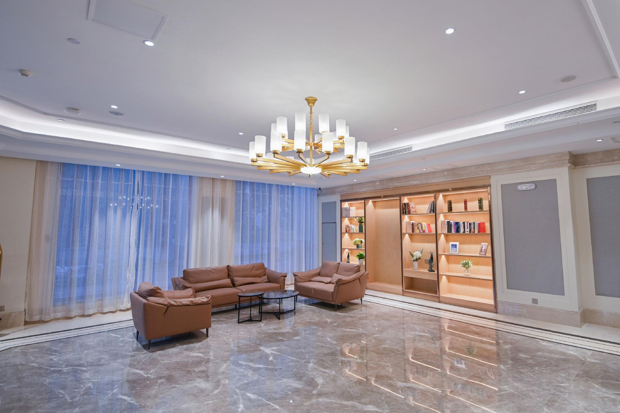 Vienna hotels (Hebi sands international store) 10/36