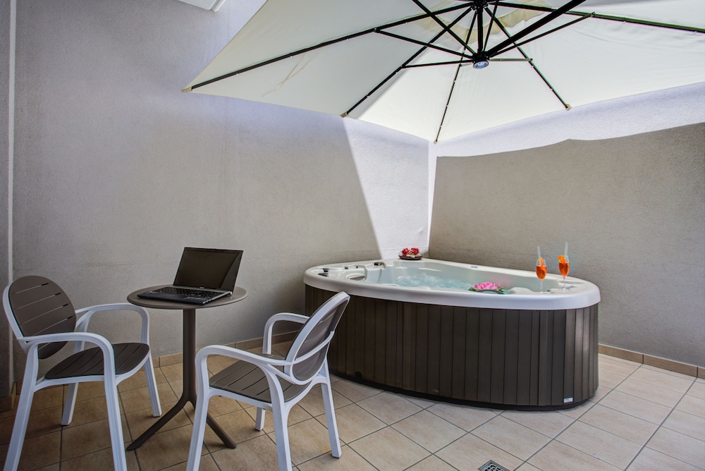 Rimini Suite Hotel photo2