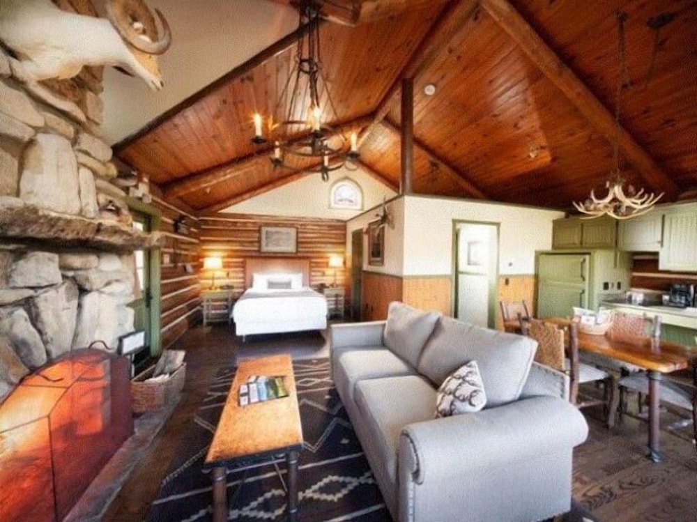Big Cedar Lodge 47/66