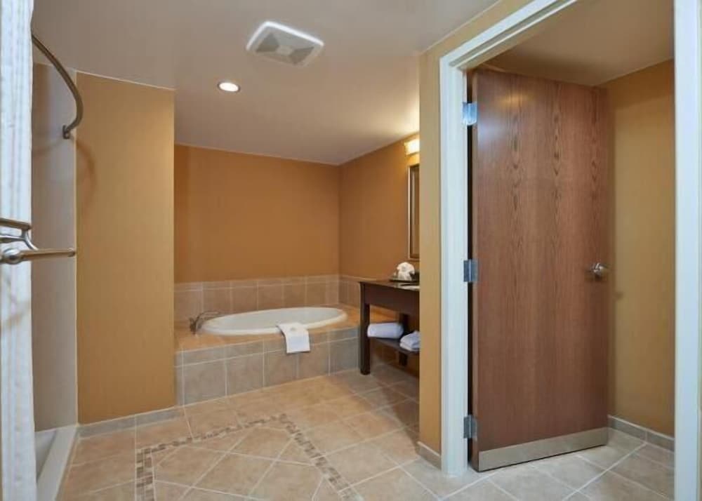 Kickapoo Lucky Eagle Casino Hotel 20/20