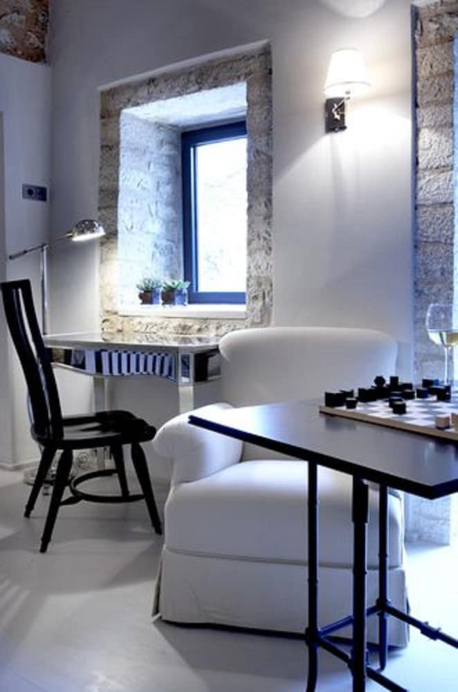 Torri E Merli Boutique Hotel 39/59