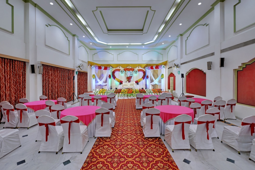 SRM HOTEL 29/41