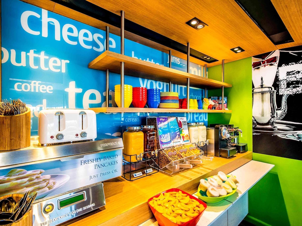 IBIS BUDGET BRISBANE AIRPORT 55/58