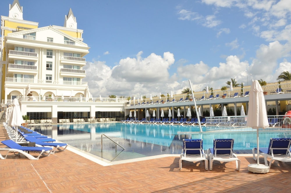Dream World Resort in SIDE