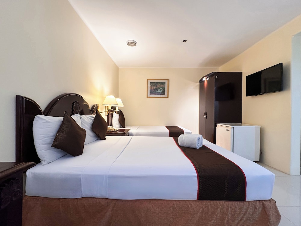 Palladium Suites 32/49