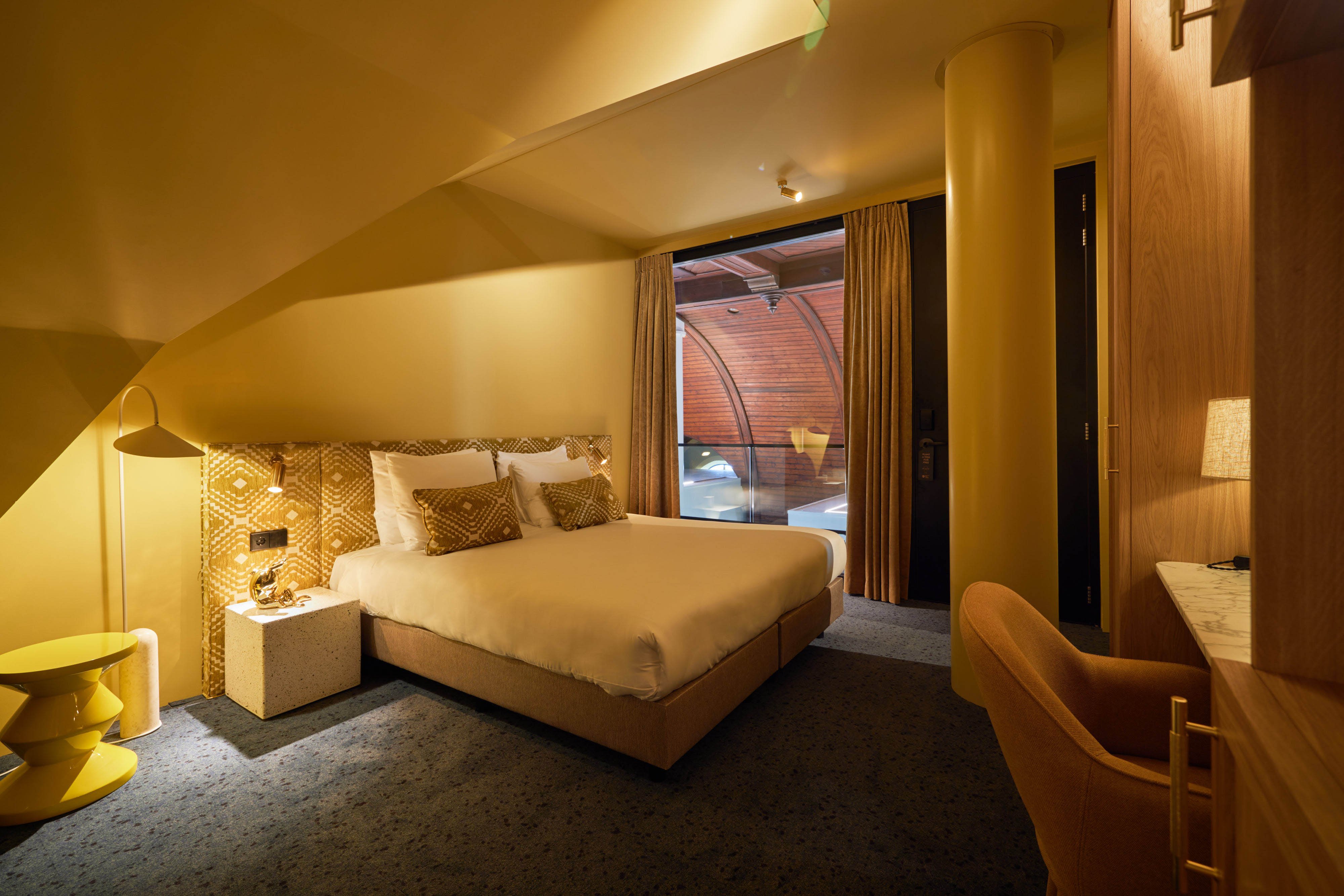 Heavens Hotel Hoorn 8/27