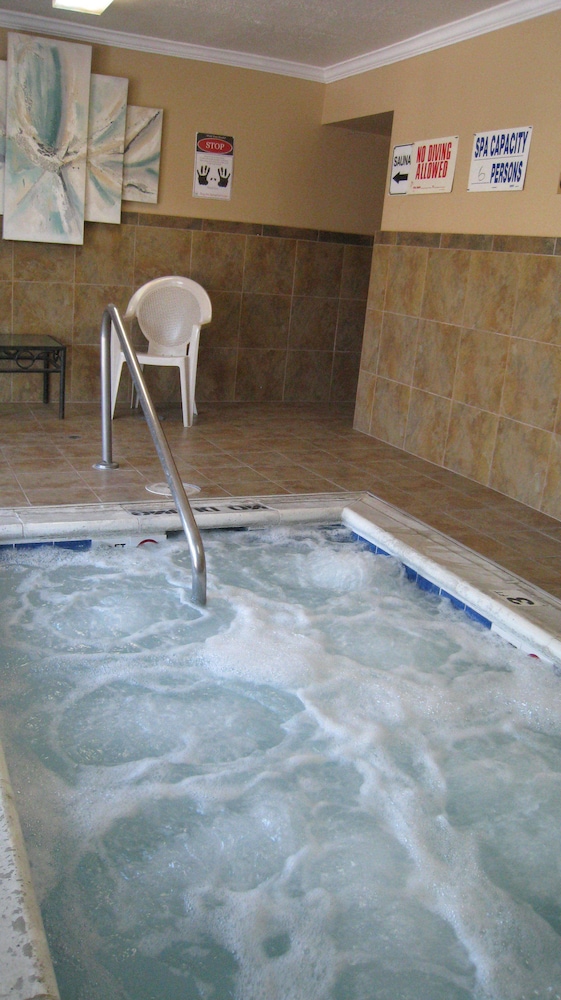 Discovery Inn 29/56