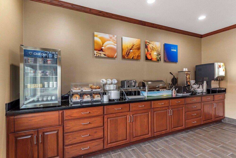 Comfort Inn & Suites Middletown - Franklin 5/33