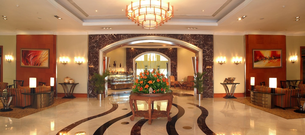 The Manohar Hyderabad 37/44