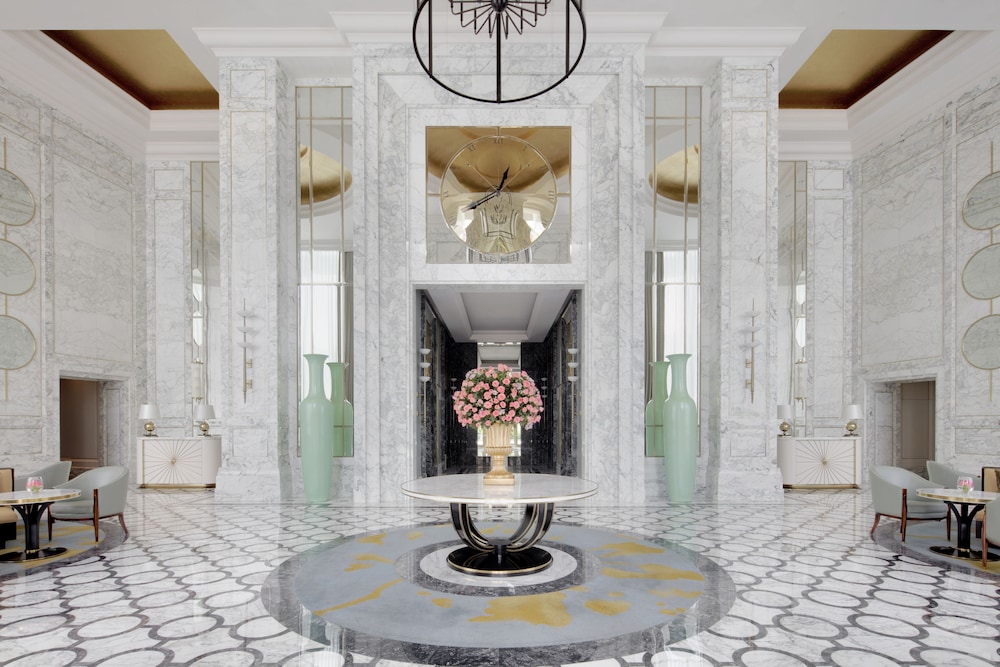 The Langham Haikou 26/66
