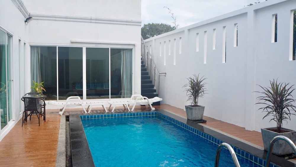Villa Somewhere Phuket Laguna Bangtao 15/28