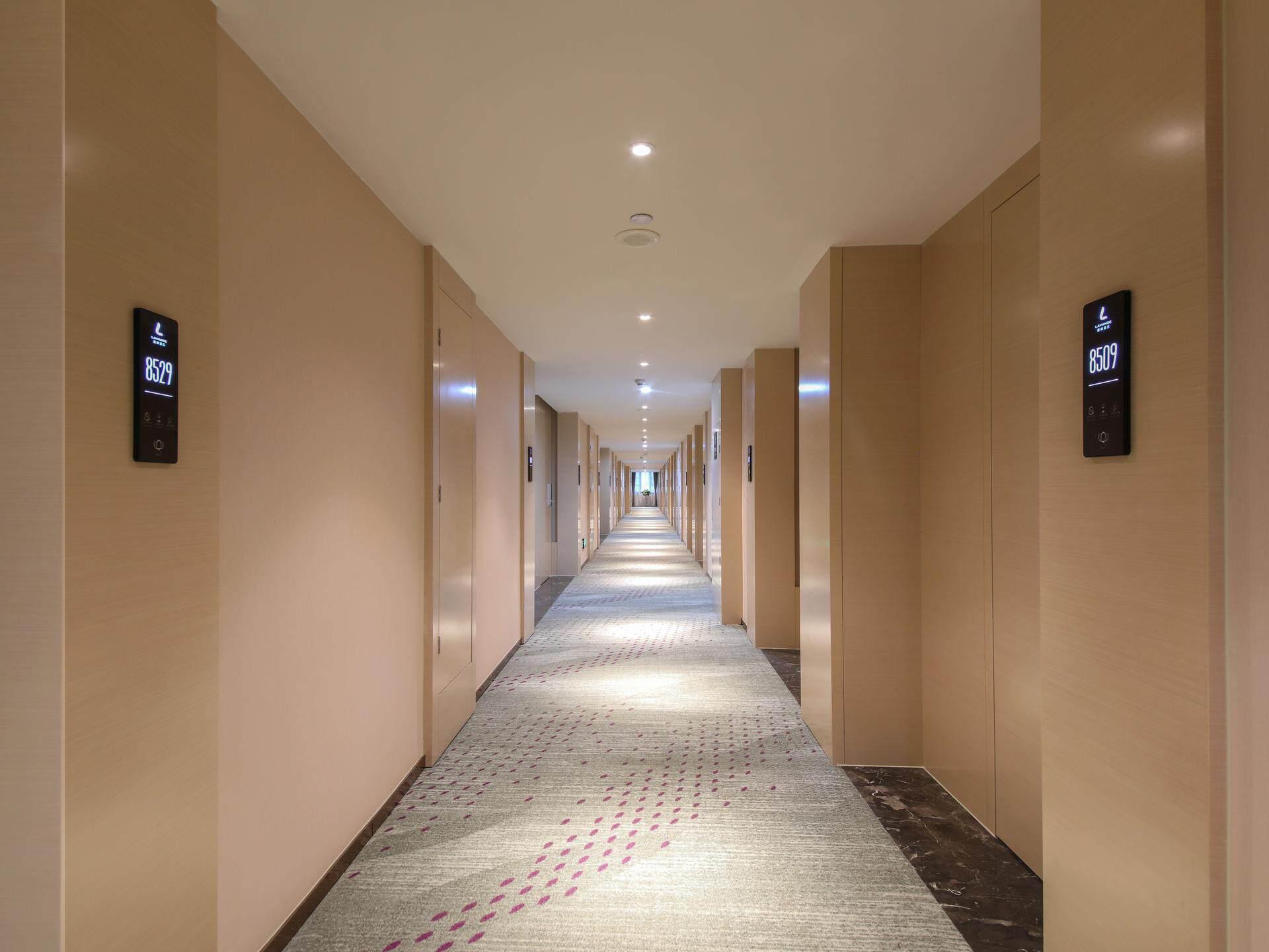 Lavande Hotel (Wuhan Yangluo subway station store) 25/47