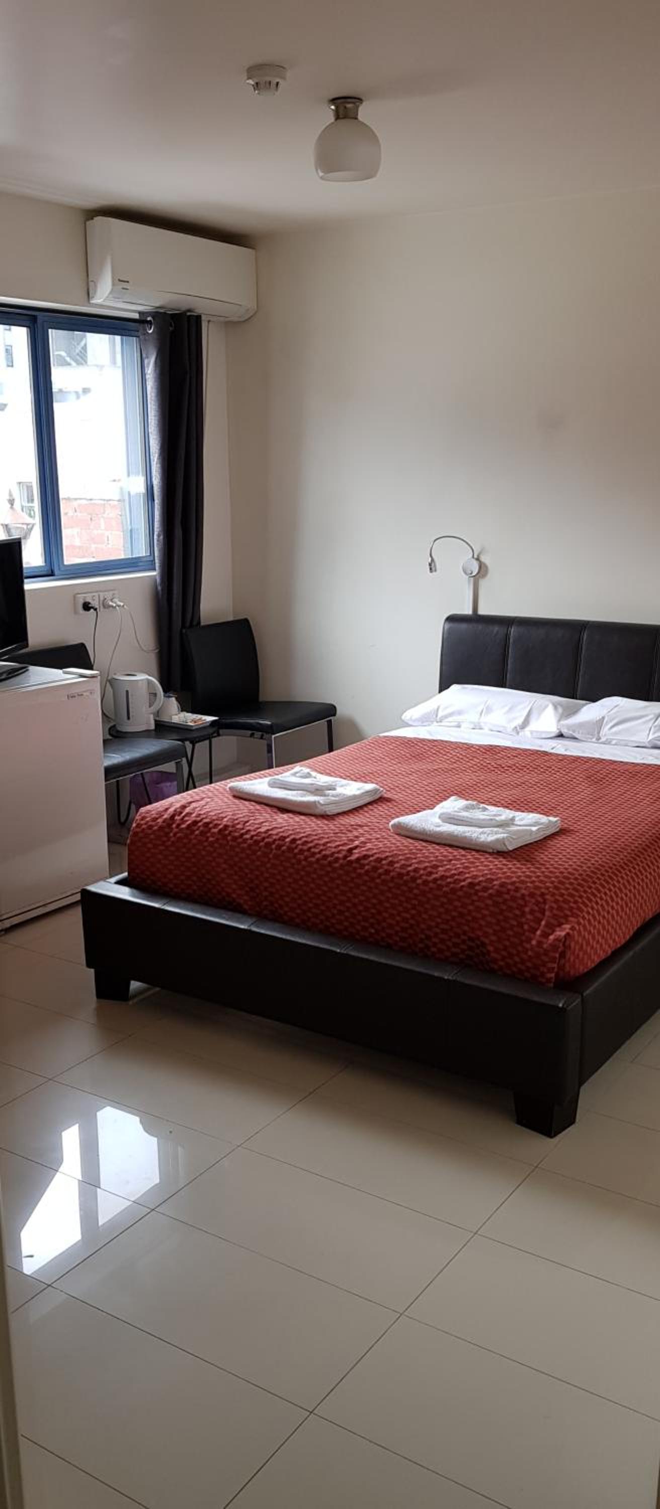 STANDARD, DOUBLE BED